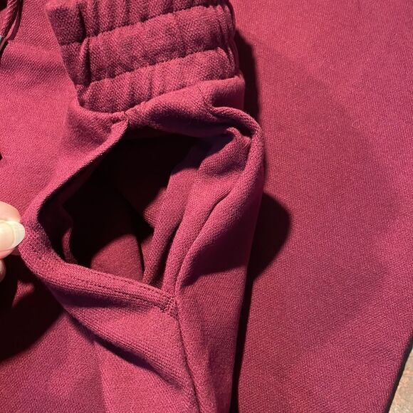 Time and Tru Lg (12-14) Burgundy Swear Pants with Pockets - Picture 4 of 7